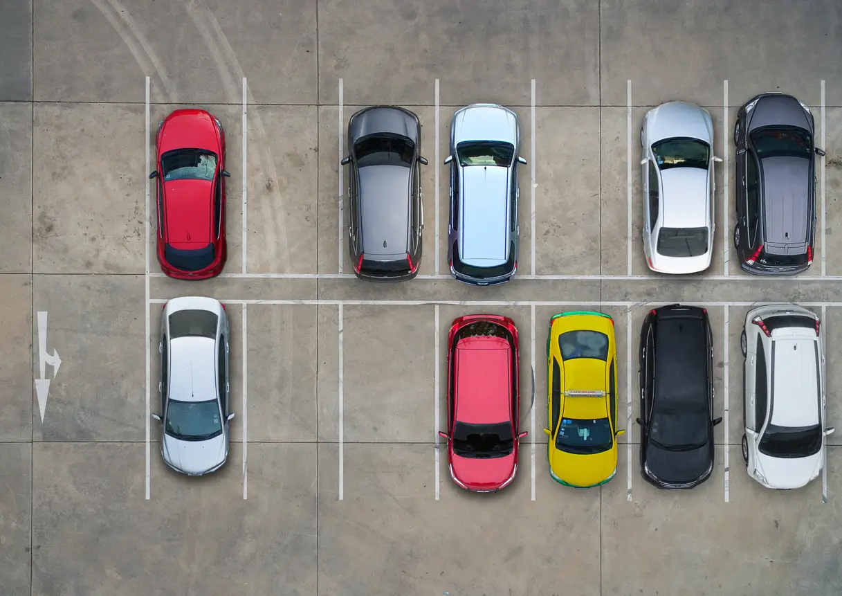 Airport: STL St. Louis Lambert International Airport Parking- Self-Park Background